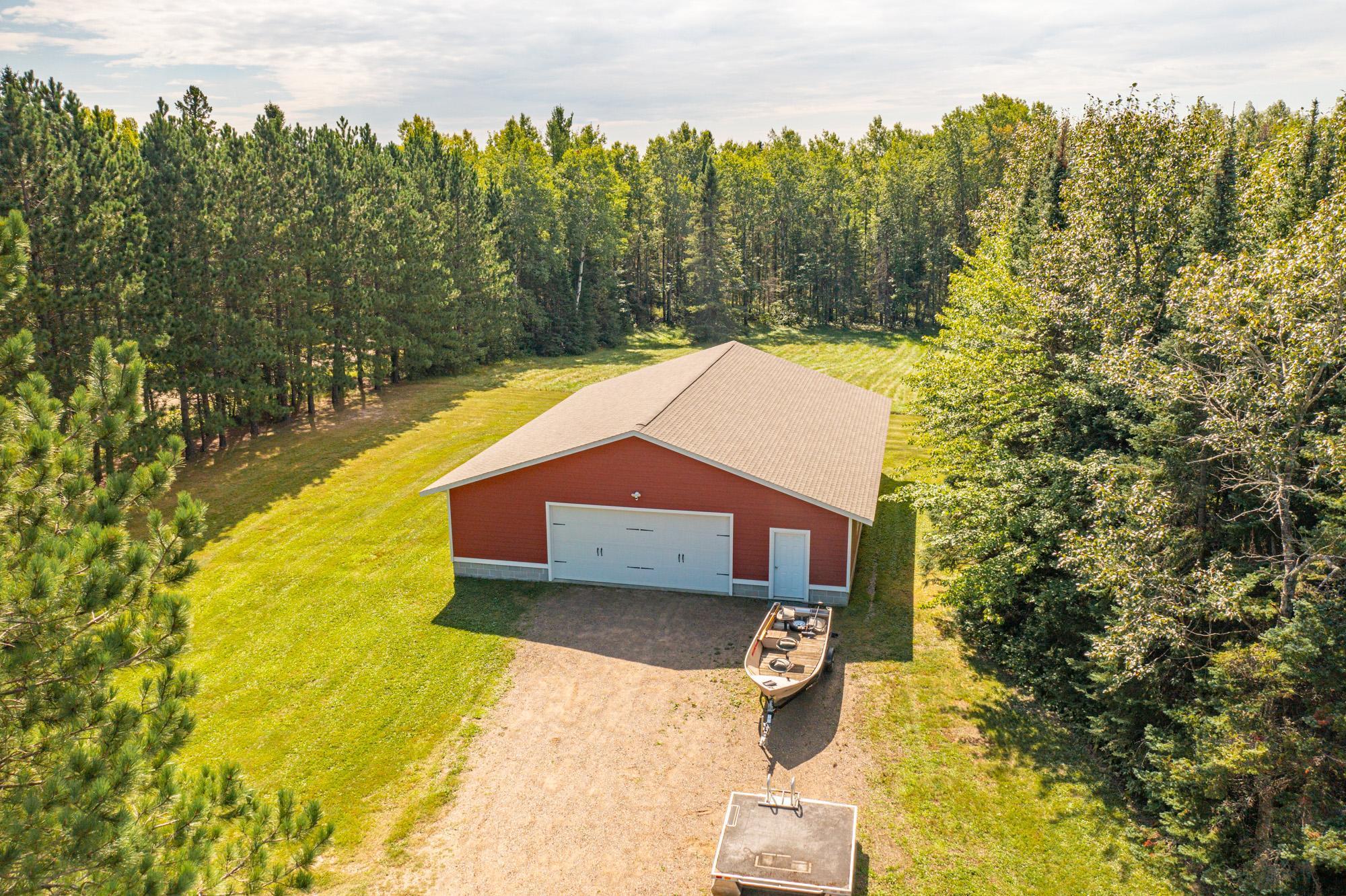 6149 Powers Rd, Hibbing, MN 55746