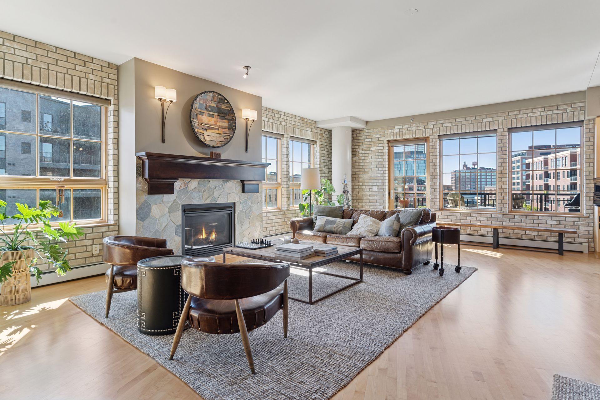 111 4th Ave N #509, Minneapolis, MN 55401