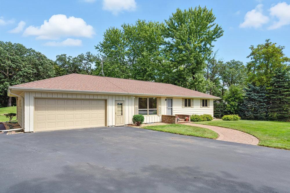 11550 Deuce Rd, Elko New Market, MN 55020