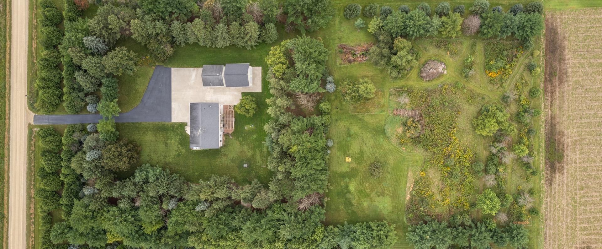 4520 105th St SW, Stewartville, MN 55976