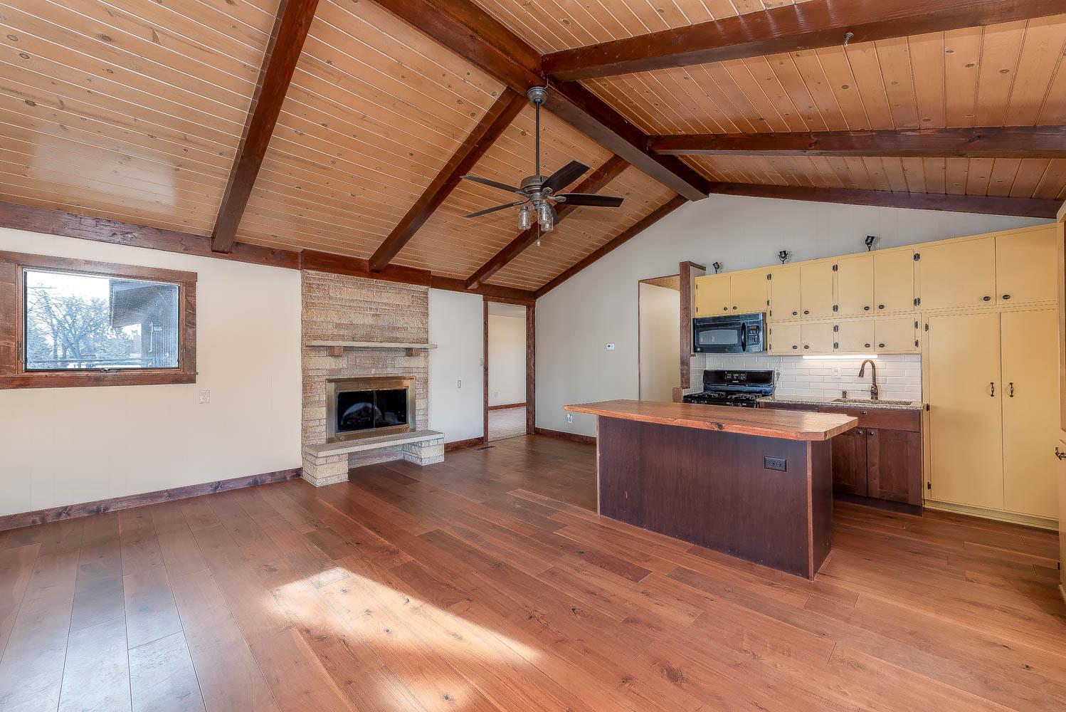 46463 Cape Horn Rd, Cleveland, MN 56017