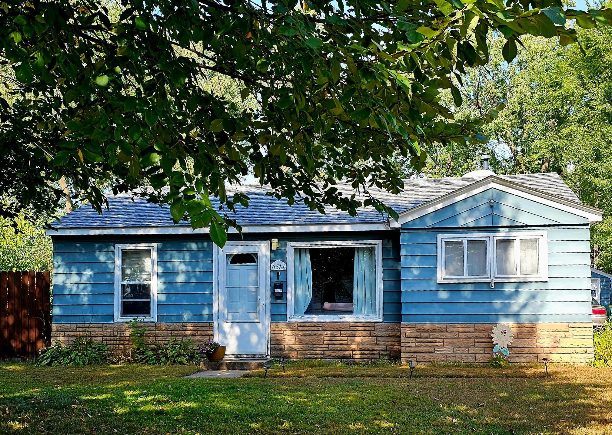 6514 57th Ave N, Crystal, MN 55428