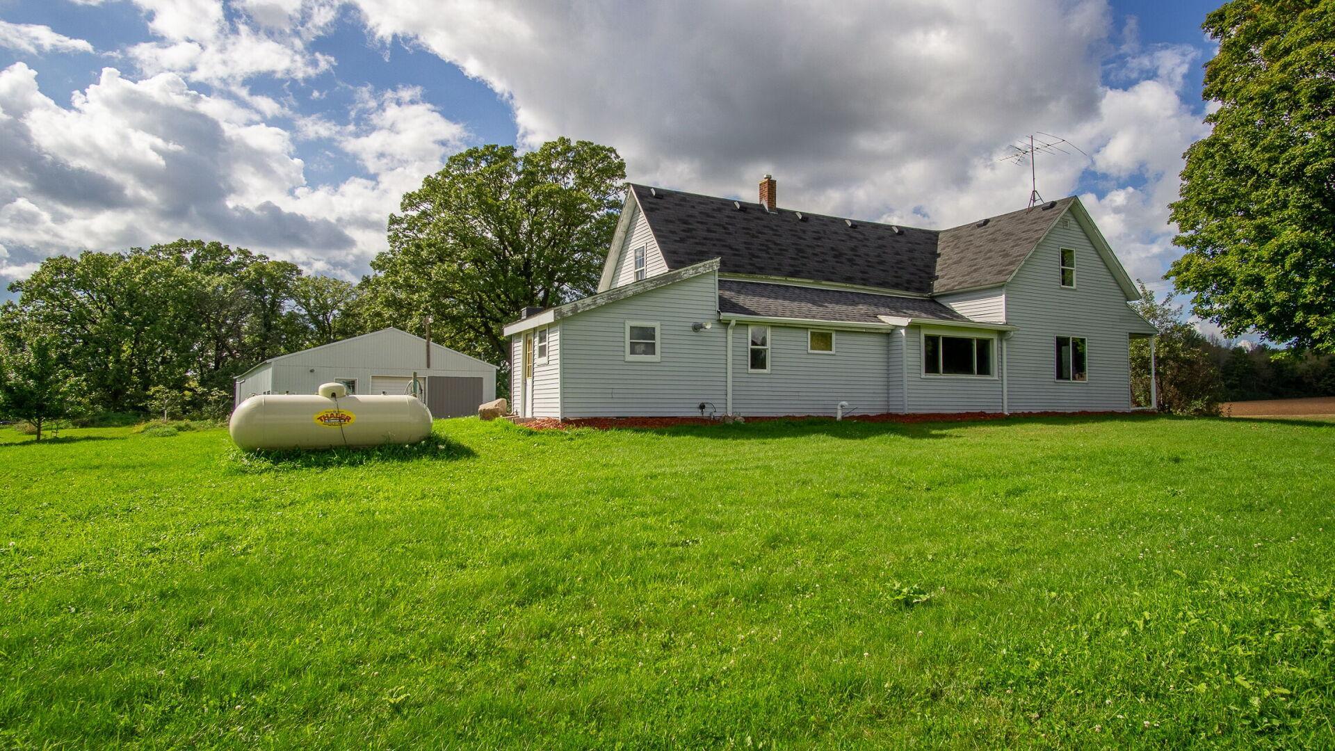 230 1st Ave E, Clear Lake, WI 54005