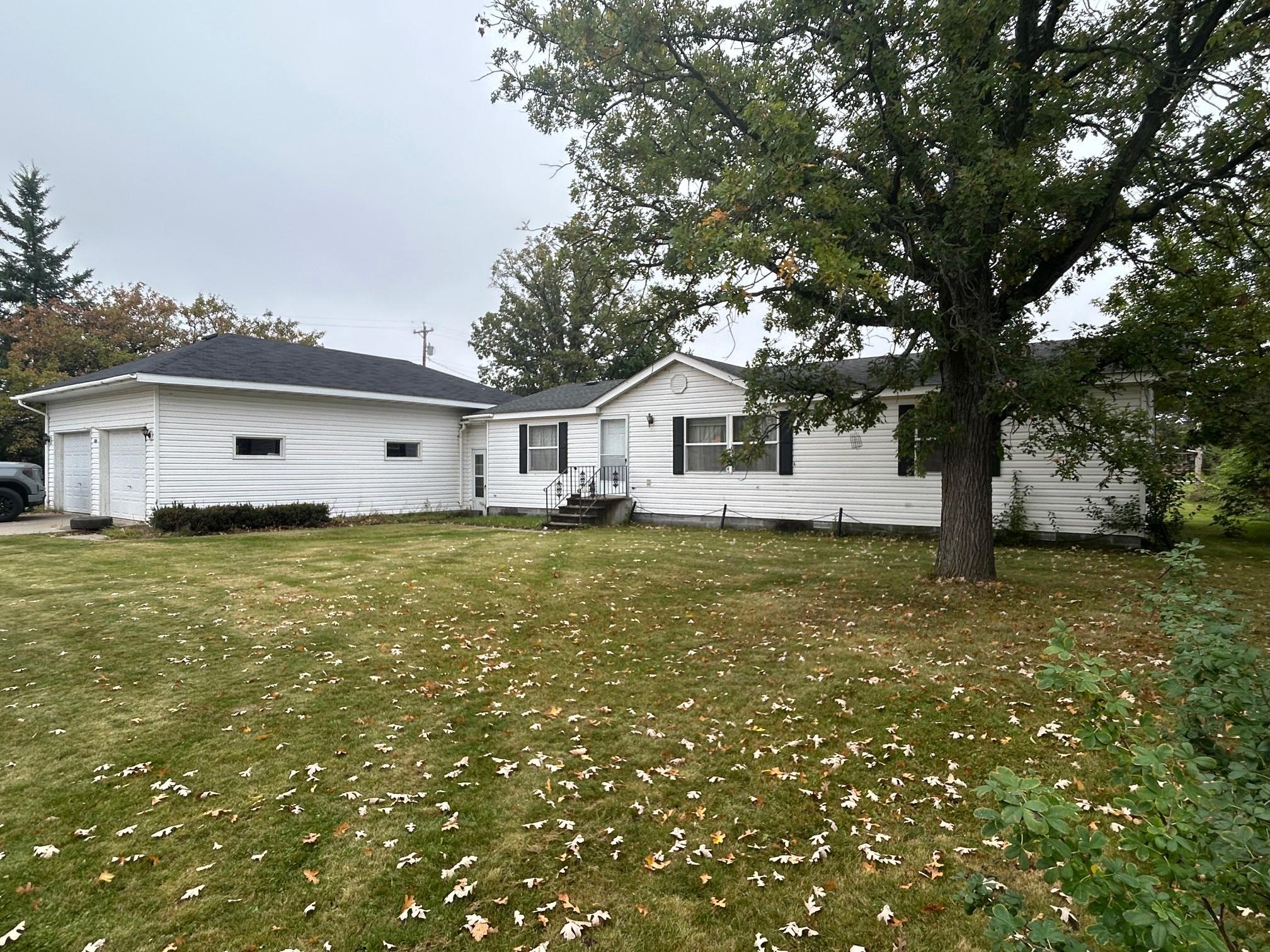 360 Columbus Ave, Cohasset, MN 55721