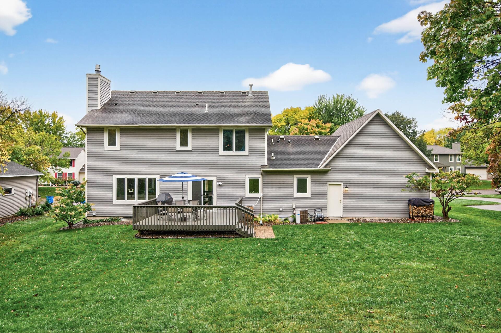 14520 47th Ave N, Plymouth, MN 55446
