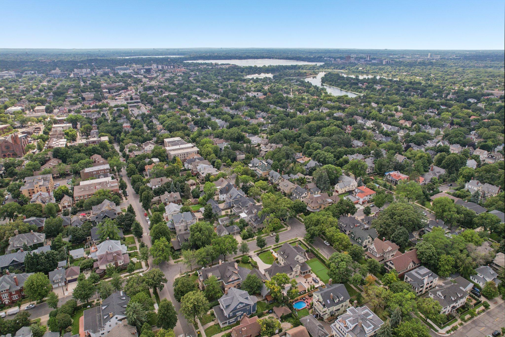 1805 Fremont Ave S, Minneapolis, MN 55403
