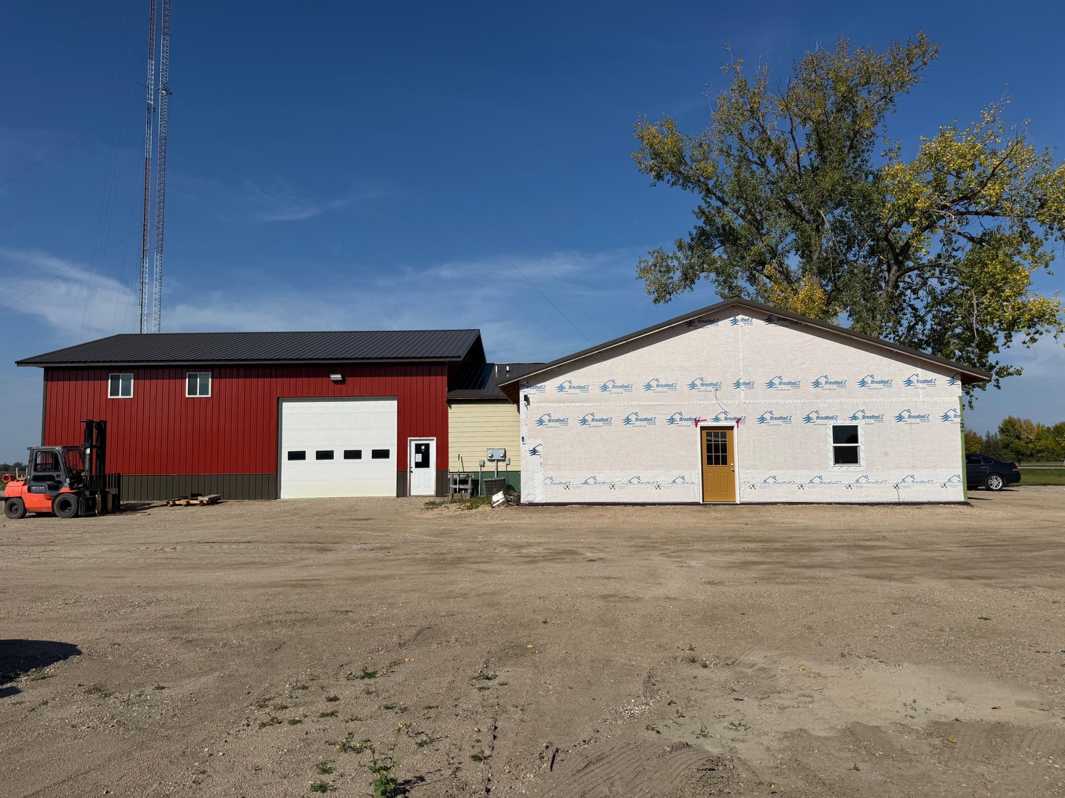 505 5th Ave NW, Roseau, MN 56751