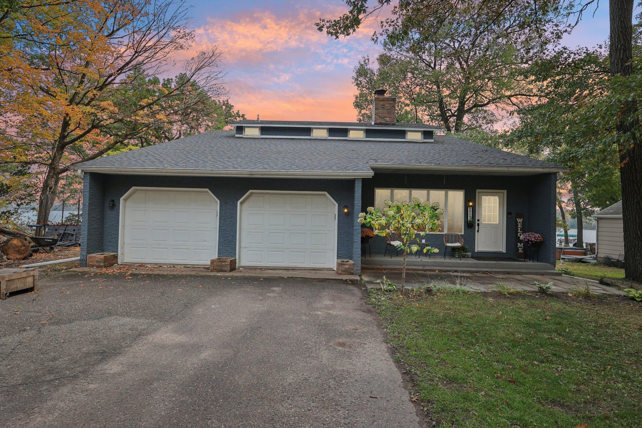 9907 Bonnie Glen Pw, Chisago City, MN 55013