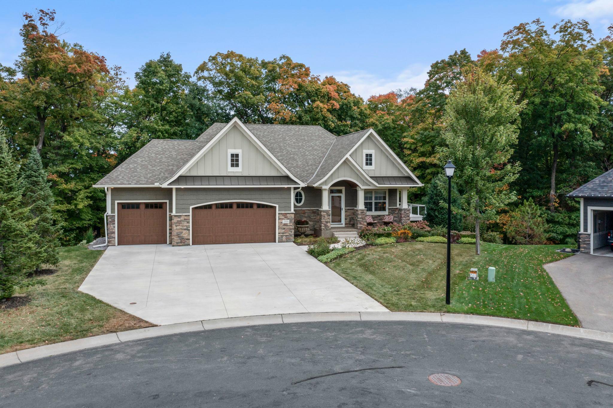 2008 Little Creek Cir, Rockford, MN 55373