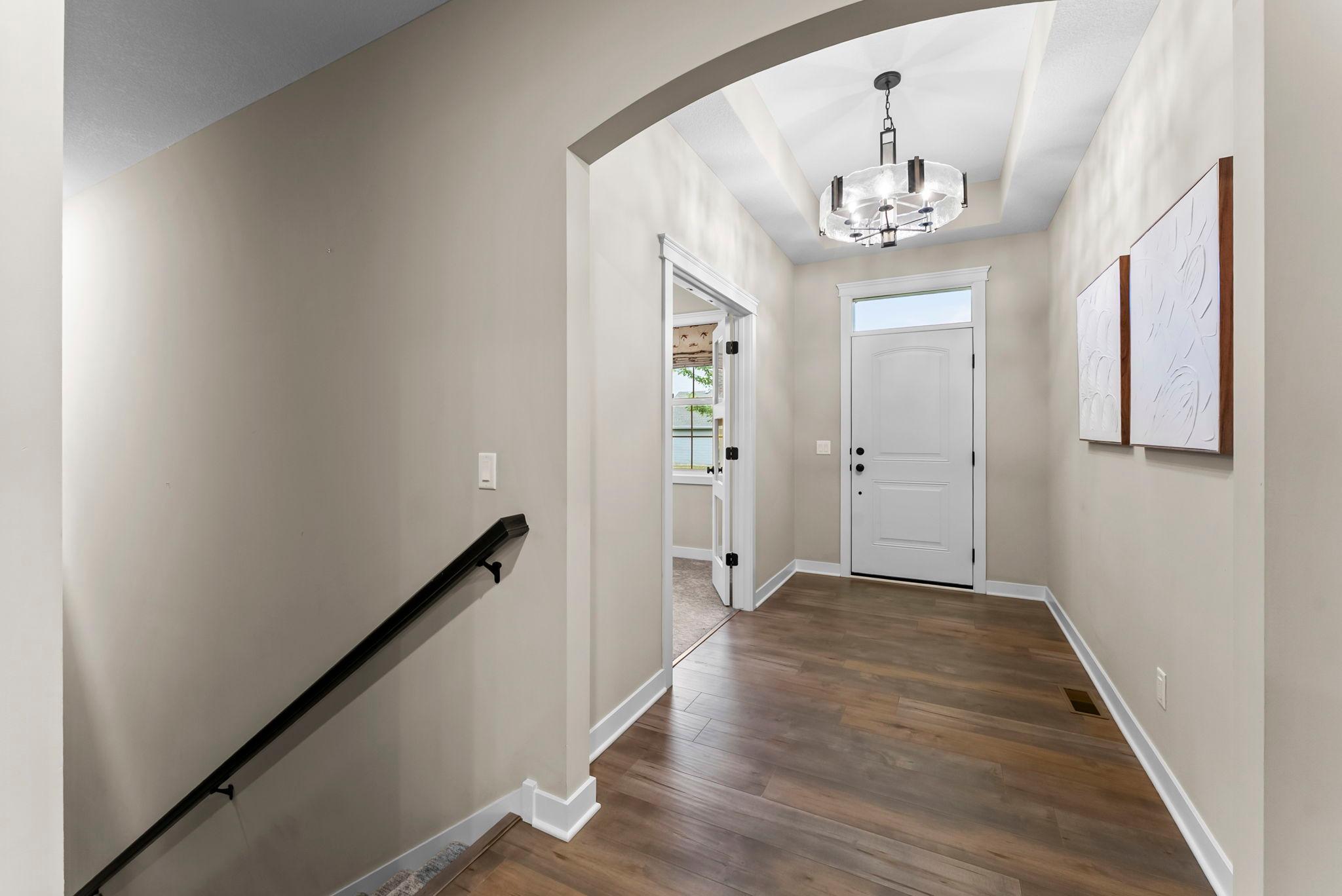 2008 Little Creek Cir, Rockford, MN 55373