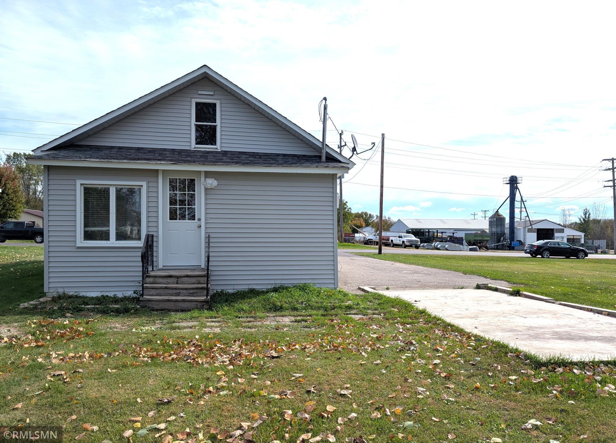 222 3rd Ave NE, Eagle Bend, MN 56446
