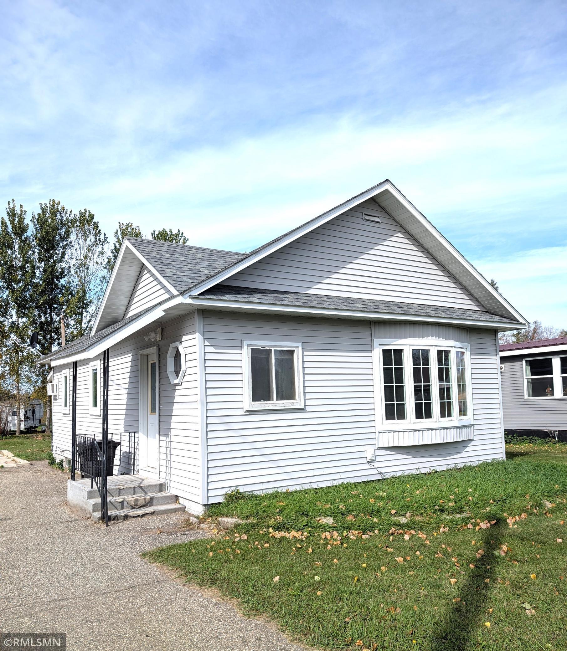 222 3rd Ave NE, Eagle Bend, MN 56446