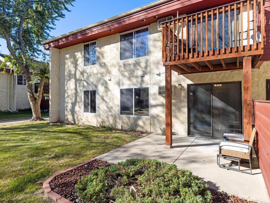 161 Mindy Ln #9, Montrose, MN 55363