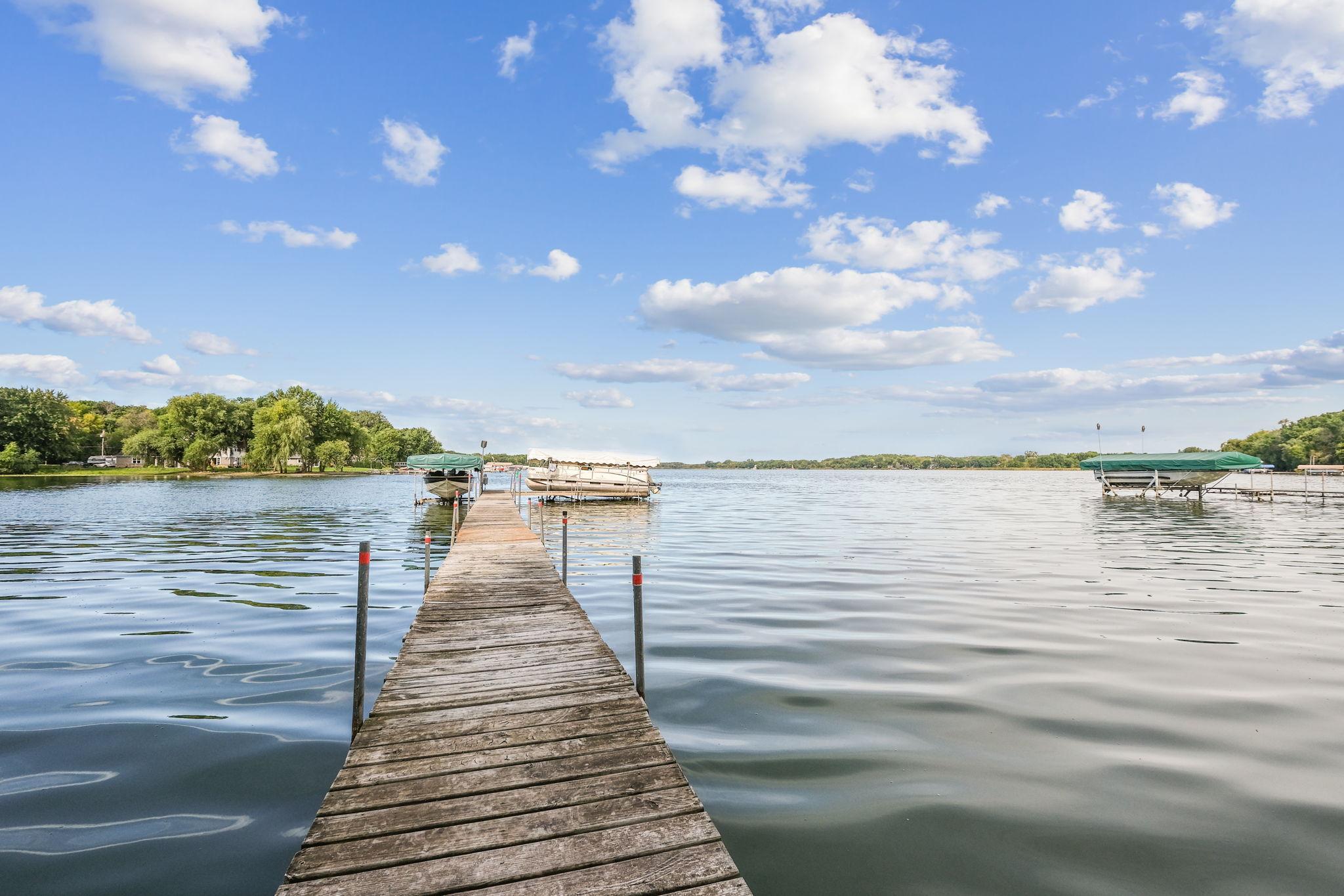 6230 Lake Sarah Heights Dr, Greenfield, MN 55373