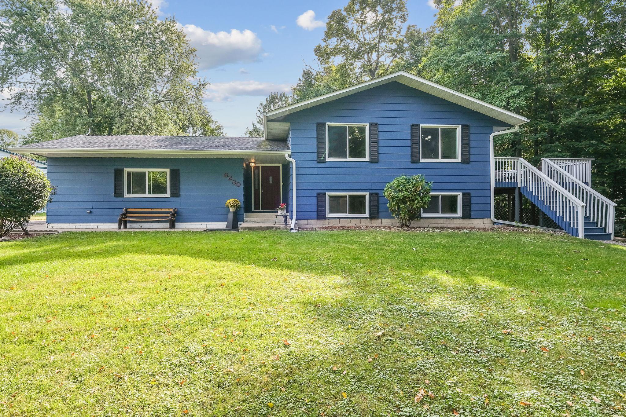 6230 Lake Sarah Heights Dr, Greenfield, MN 55373