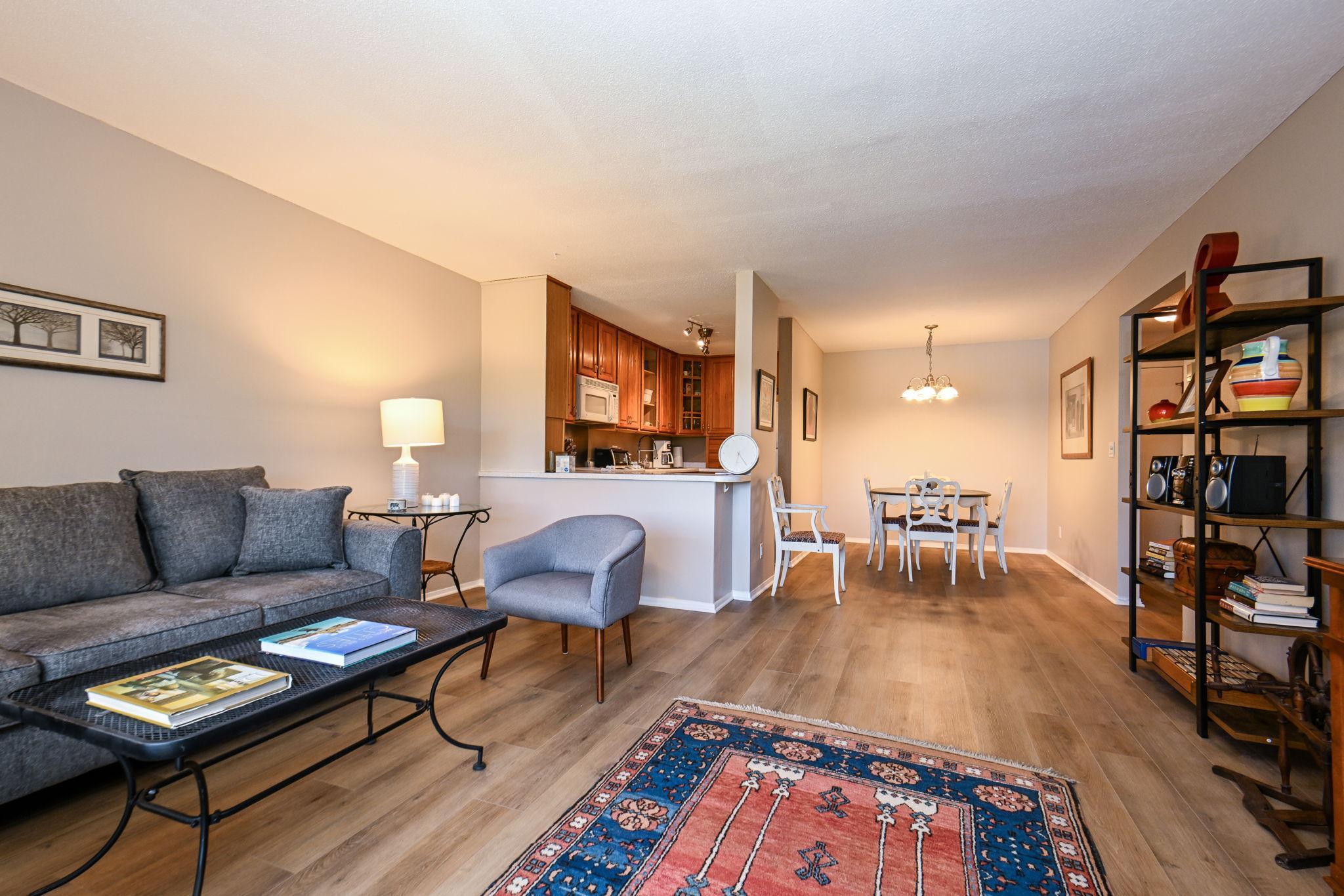 3200 Virginia Ave S #304, Saint Louis Park, MN 55426