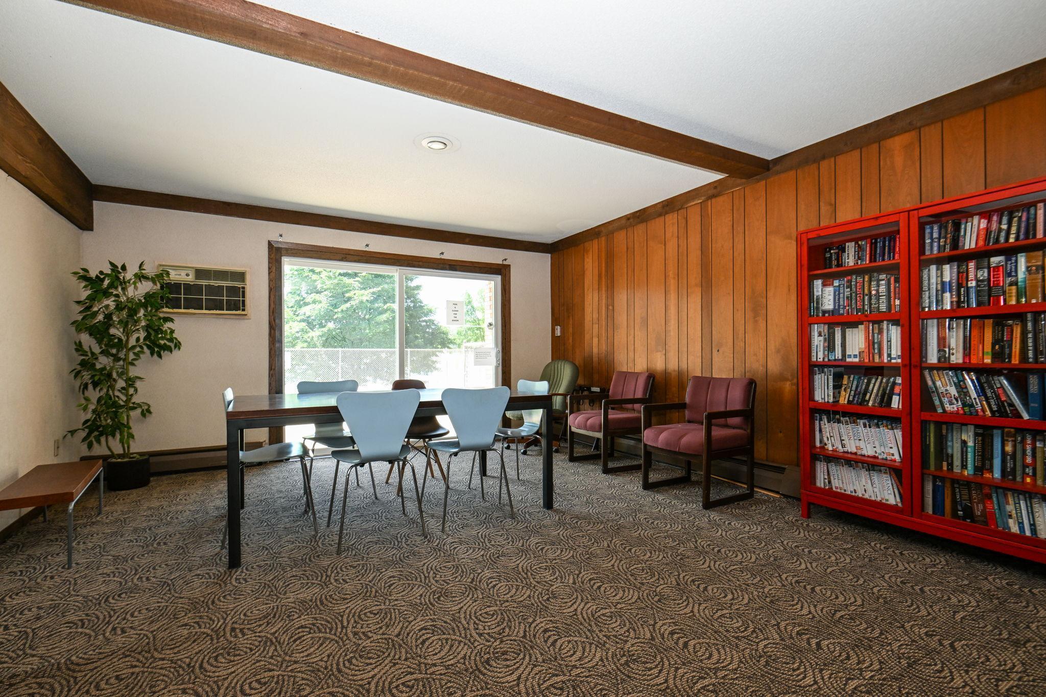 3200 Virginia Ave S #304, Saint Louis Park, MN 55426