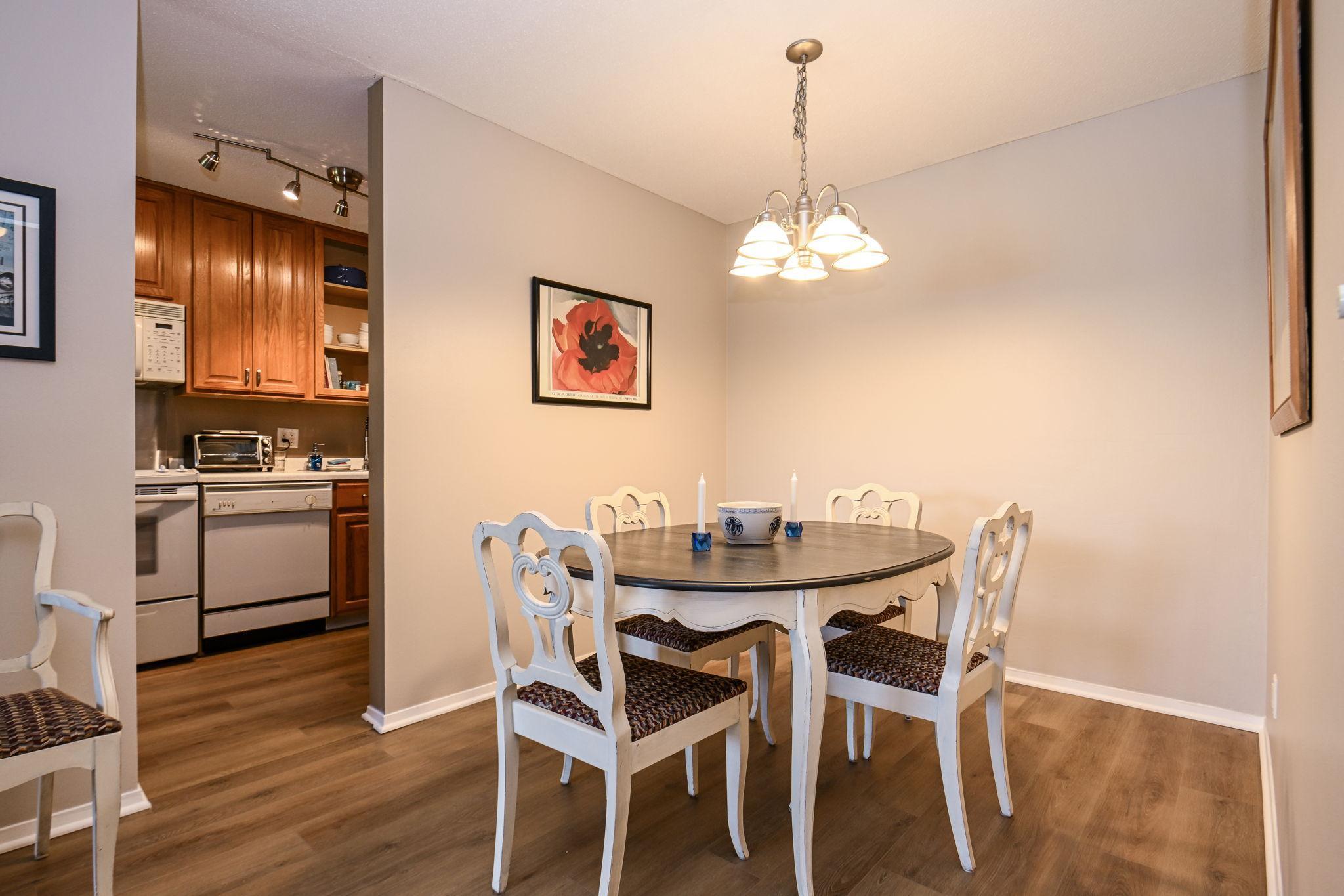 3200 Virginia Ave S #304, Saint Louis Park, MN 55426