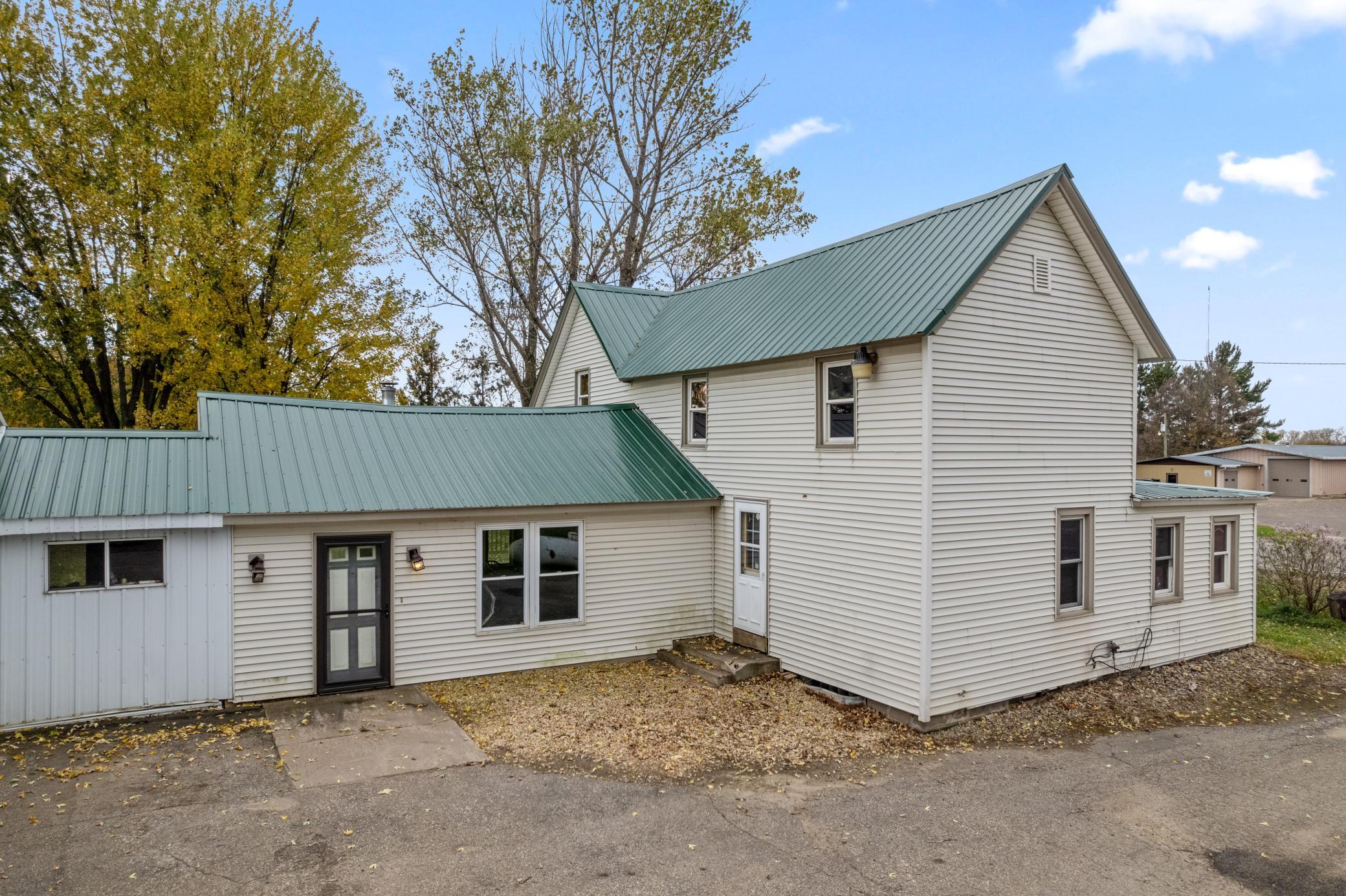 160 Us Highway 63, Clear Lake, WI 54005