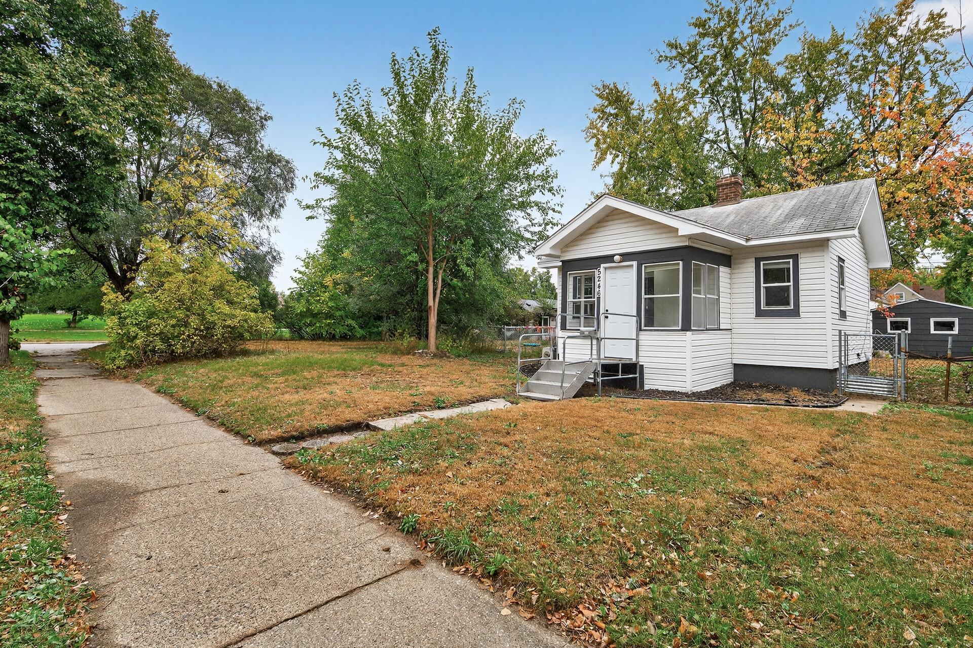 5246 Aldrich Ave N, Minneapolis, MN 55430