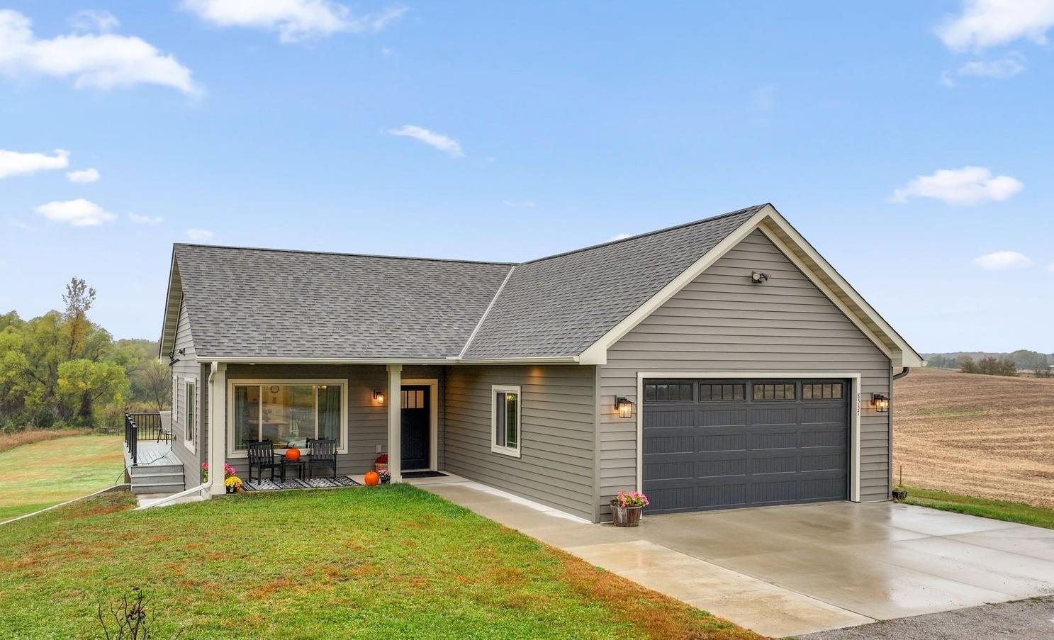 8537 Pittman Ave NW, South Haven, MN 55382