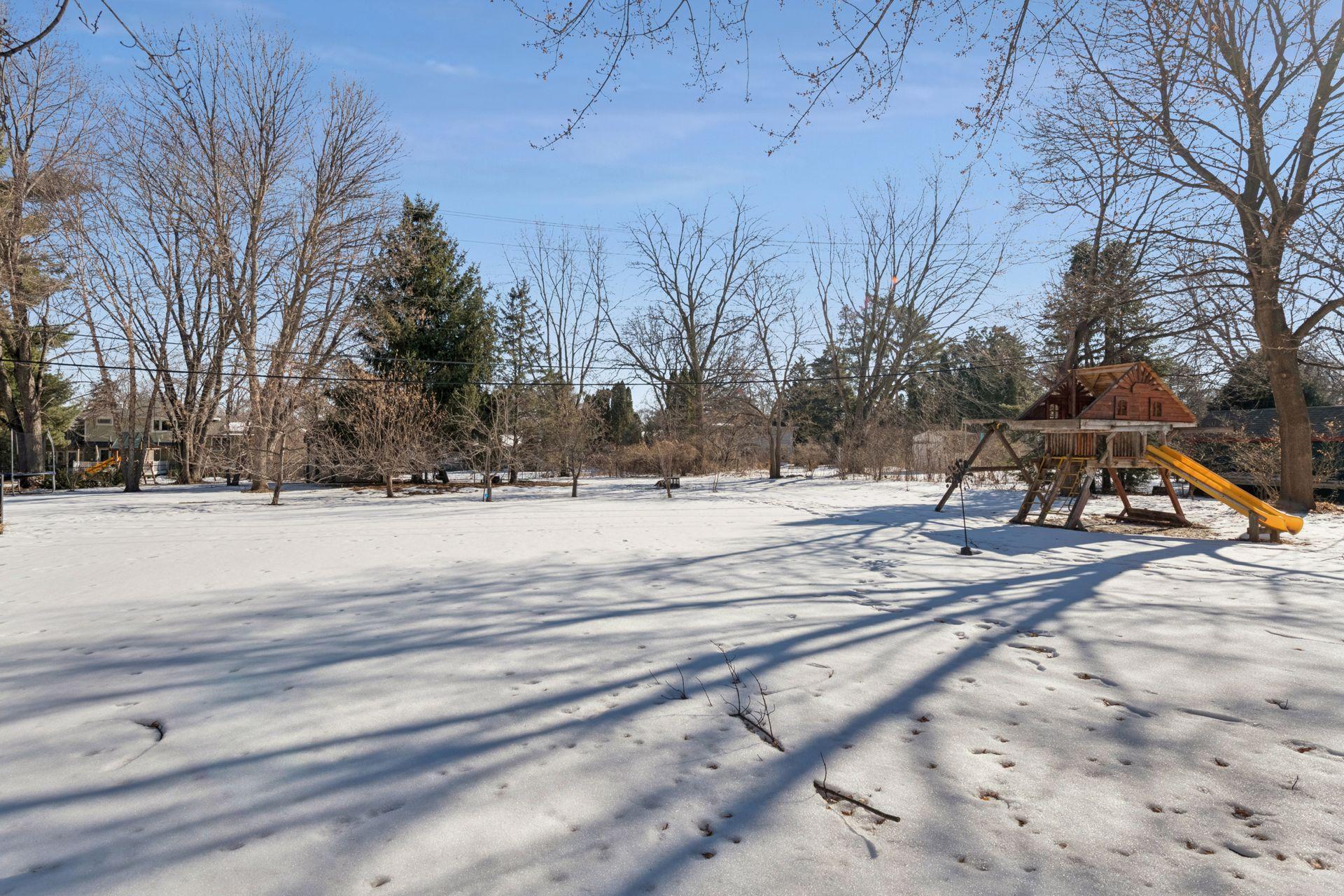 6641 Normandale Rd, Edina, MN 55435