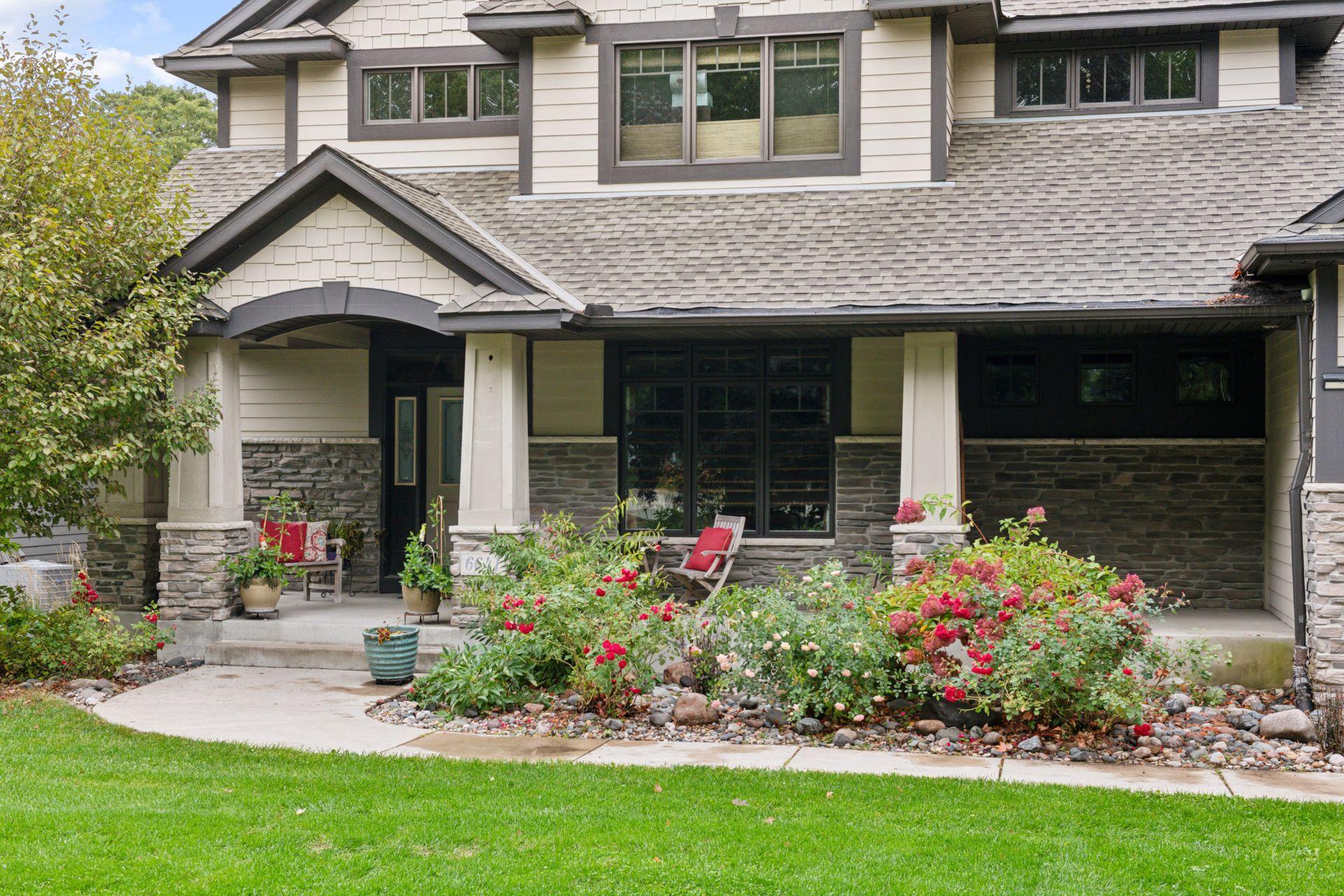 6641 Normandale Rd, Edina, MN 55435