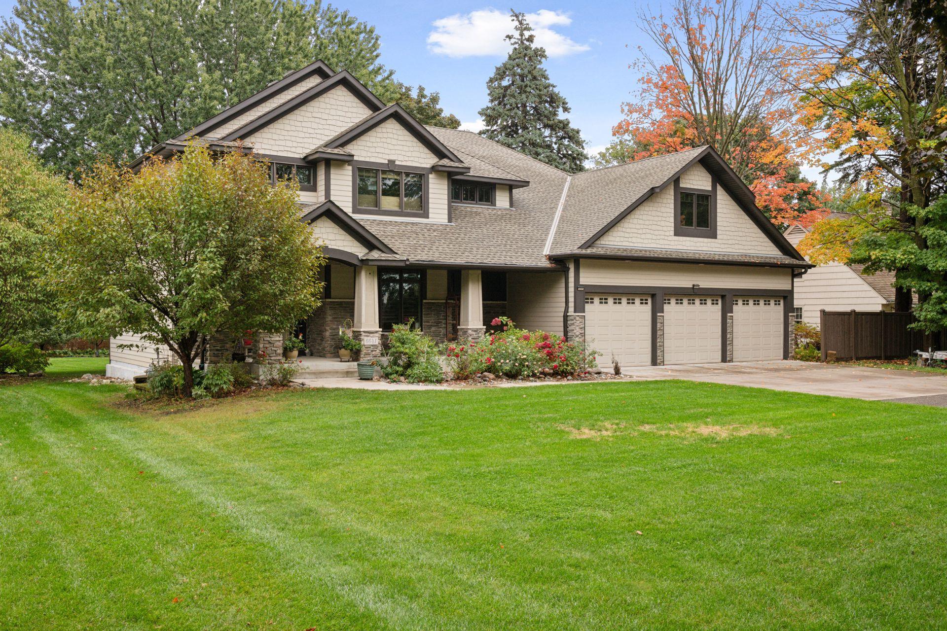 6641 Normandale Rd, Edina, MN 55435