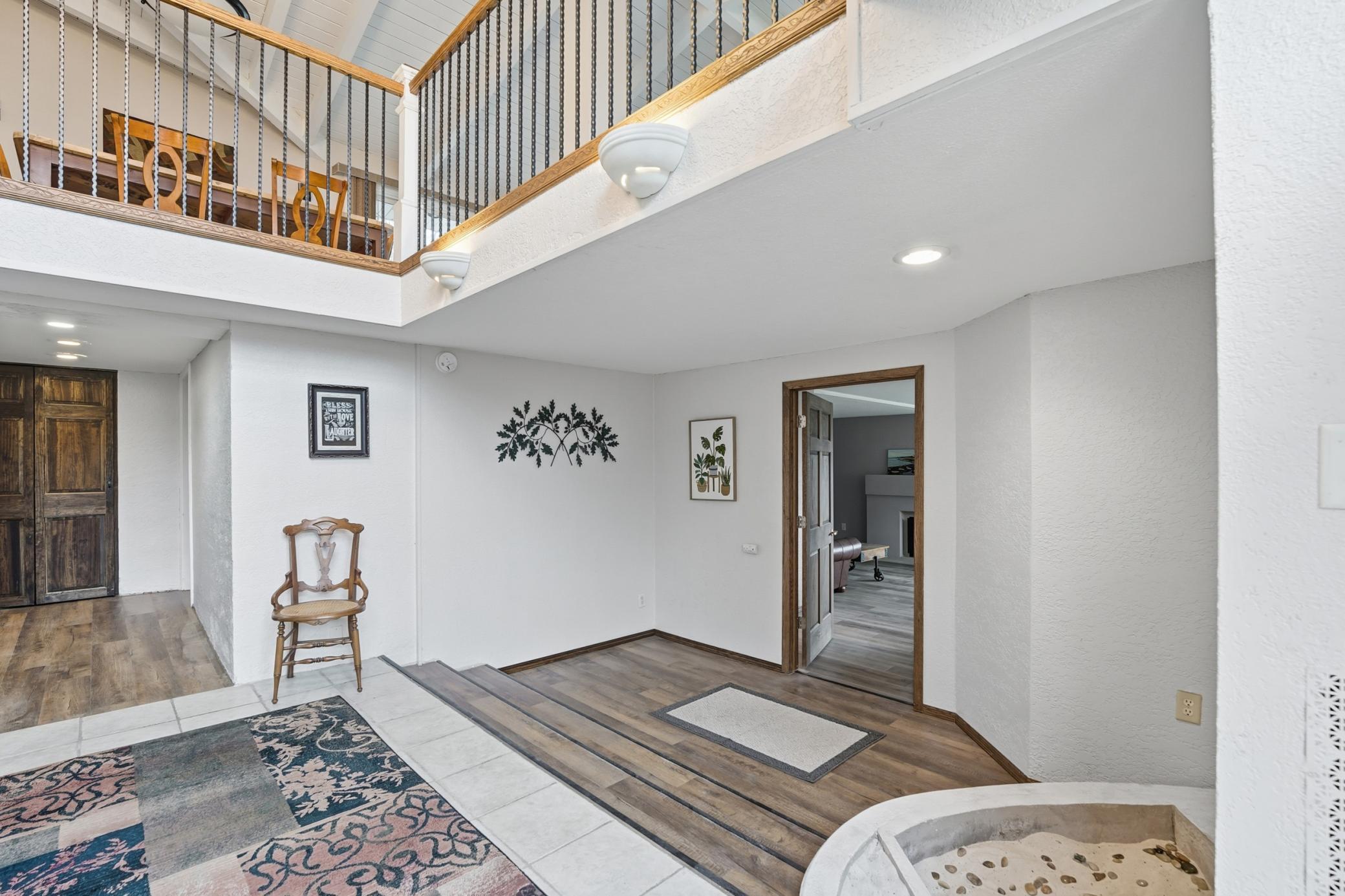 2525 E 1st St, Duluth, MN 55812