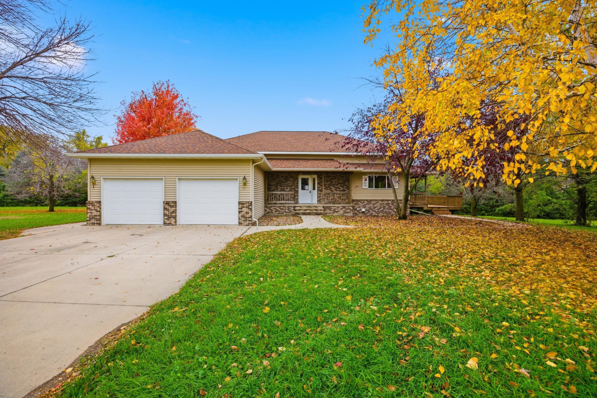 1035 20th Ave NE, Montevideo, MN 56265