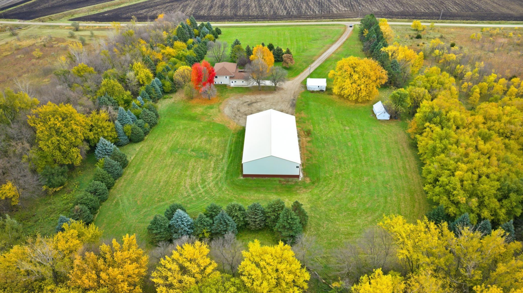 1035 20th Ave NE, Montevideo, MN 56265