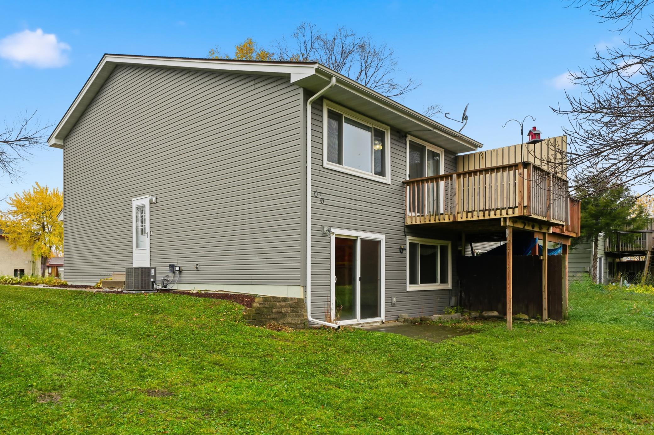 149 Mindy Ln, Montrose, MN 55363