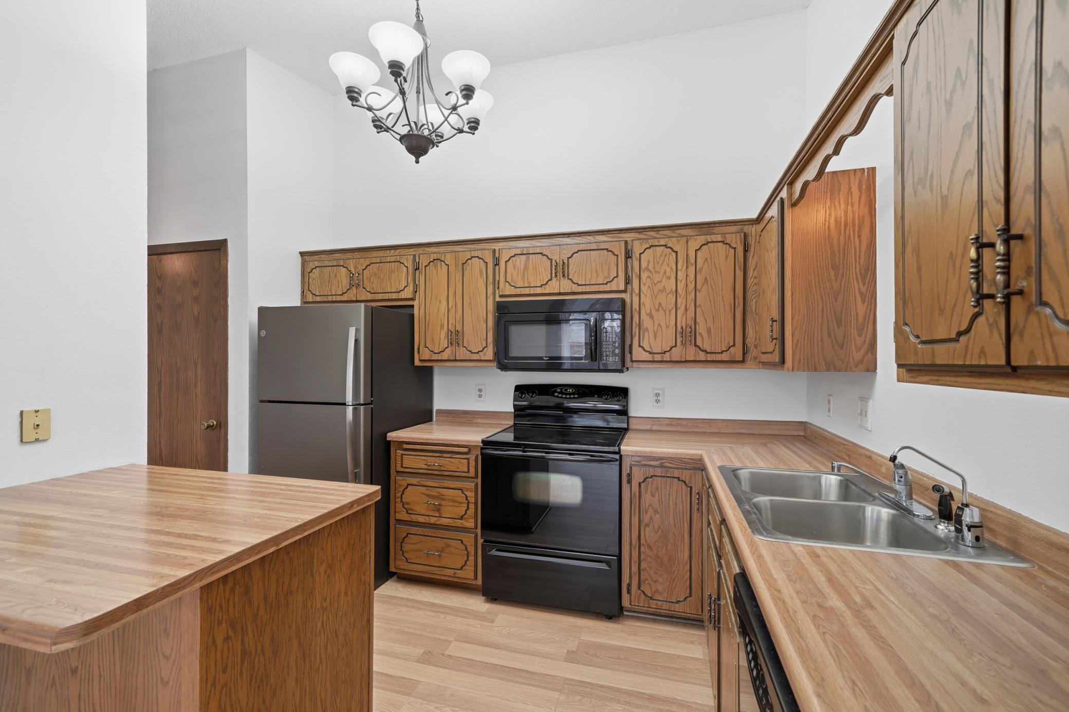 149 Mindy Ln, Montrose, MN 55363