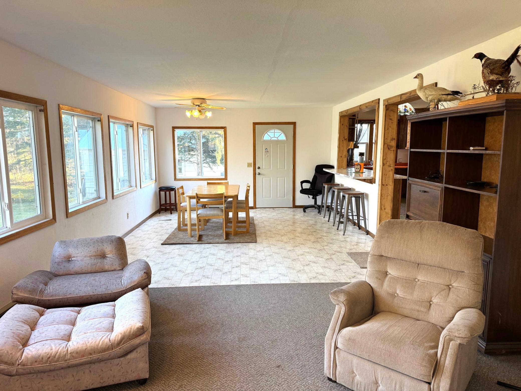 270 Zippel Ave, Williams, MN 56686