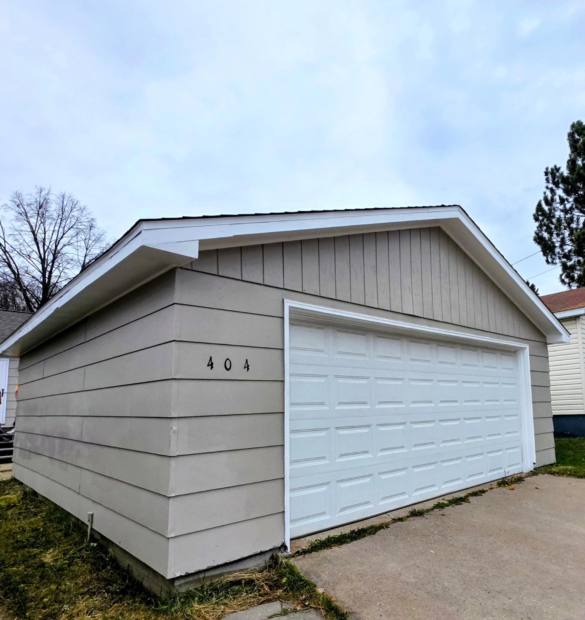404 N Norman Ave, Eveleth, MN 55734