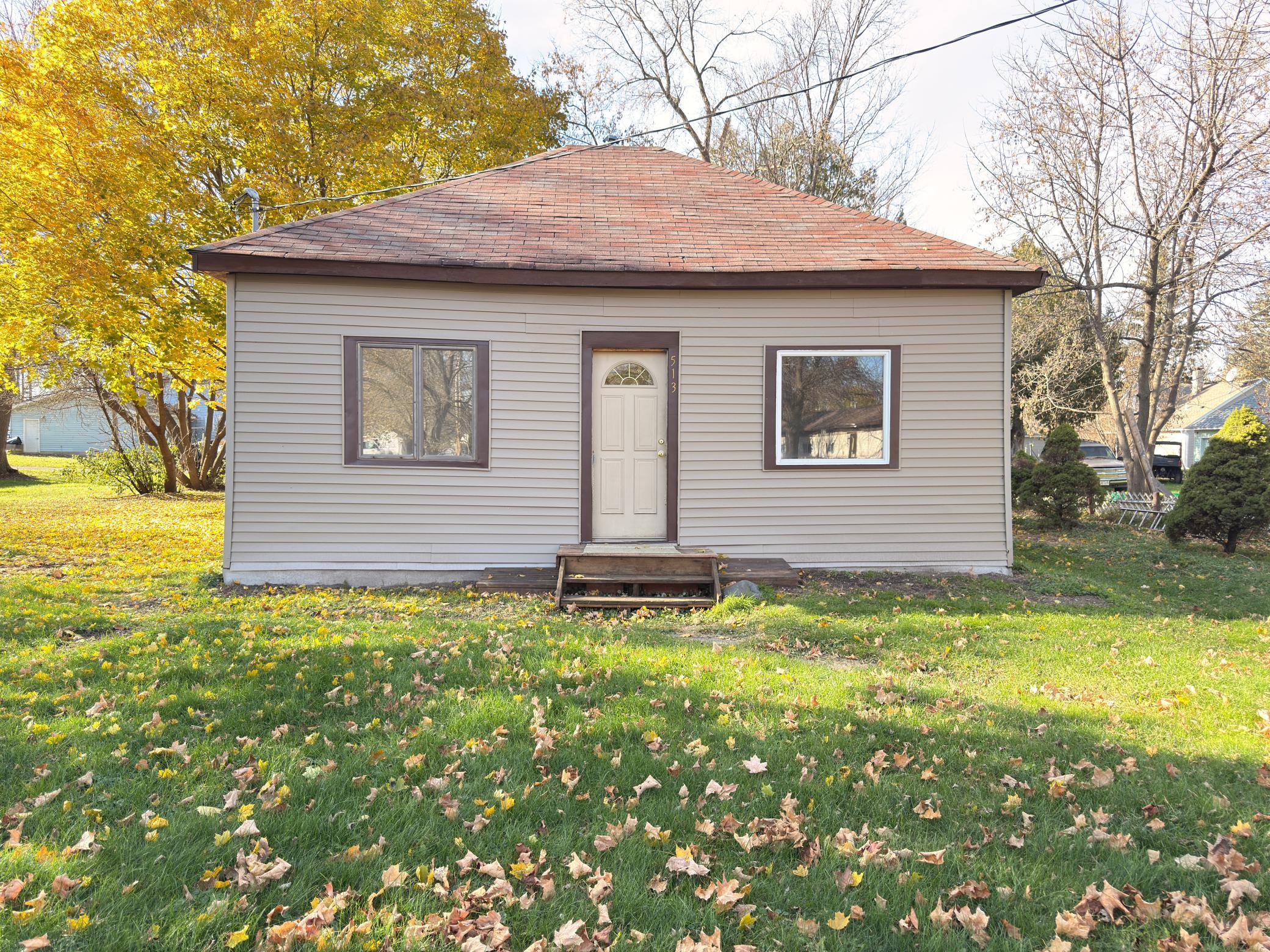 513 Minnesota Ave, Centuria, WI 54824