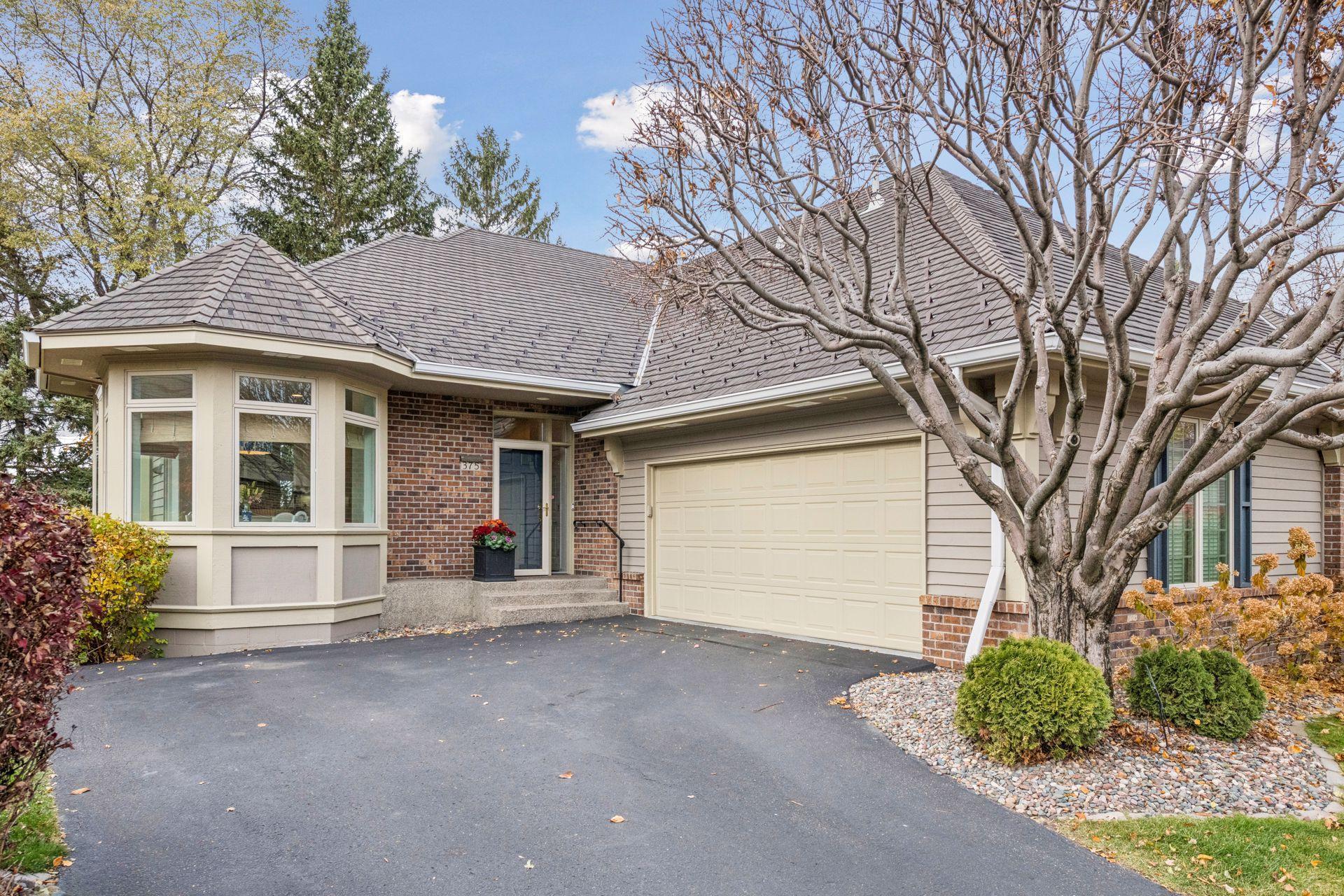 375 Waycliffe Dr S, Wayzata, MN 55391