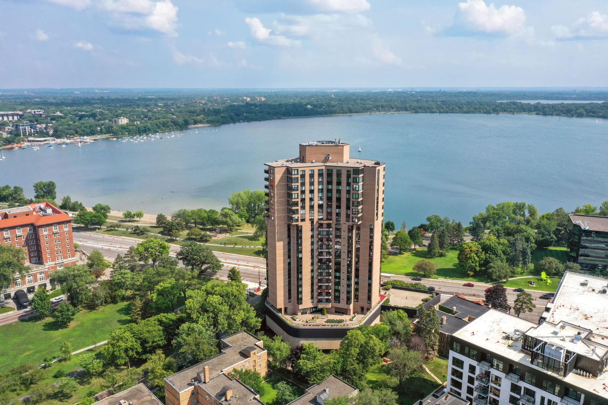 2950 Dean Pw #2502, Minneapolis, MN 55416