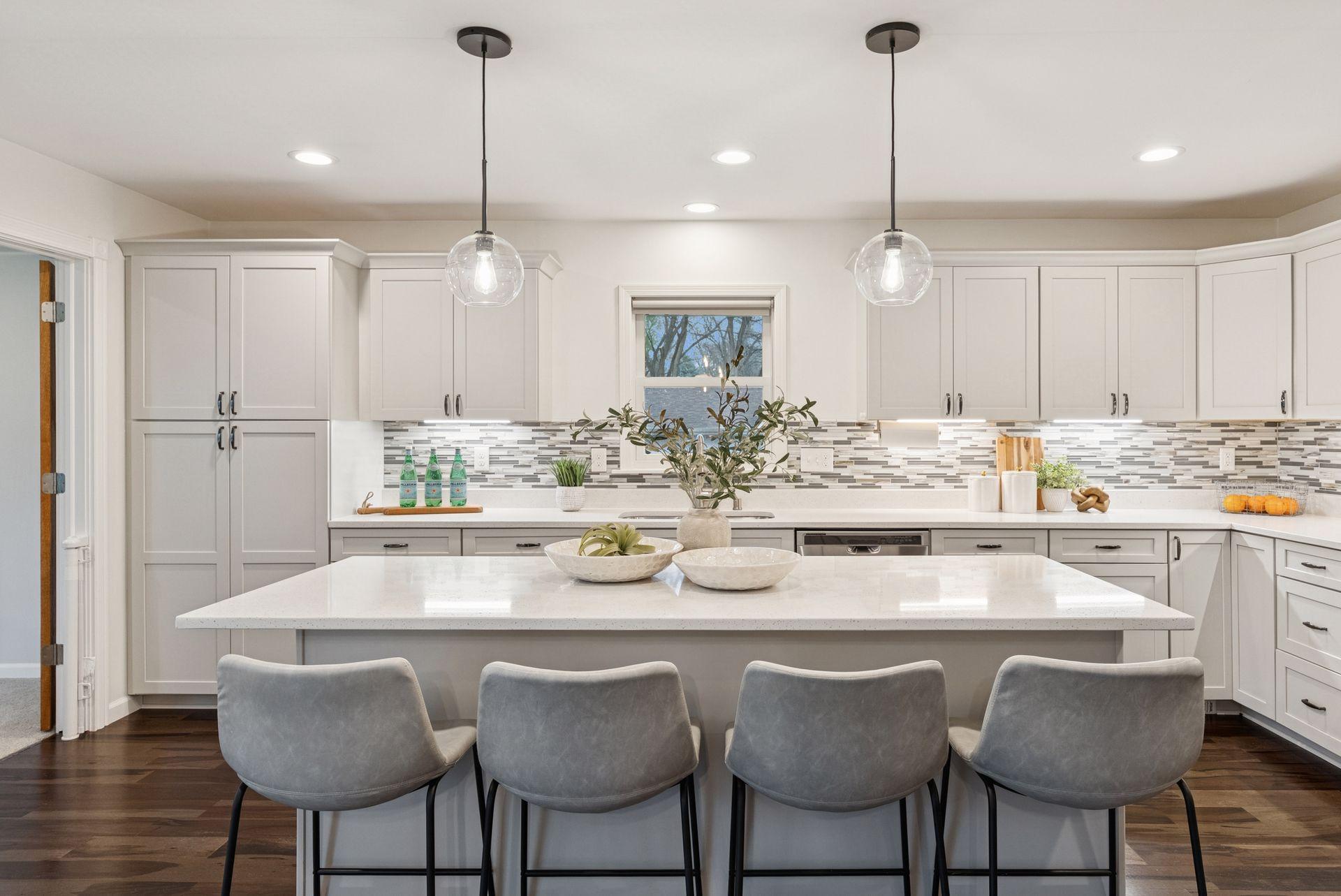 7560 Superior Ter, Eden Prairie, MN 55344