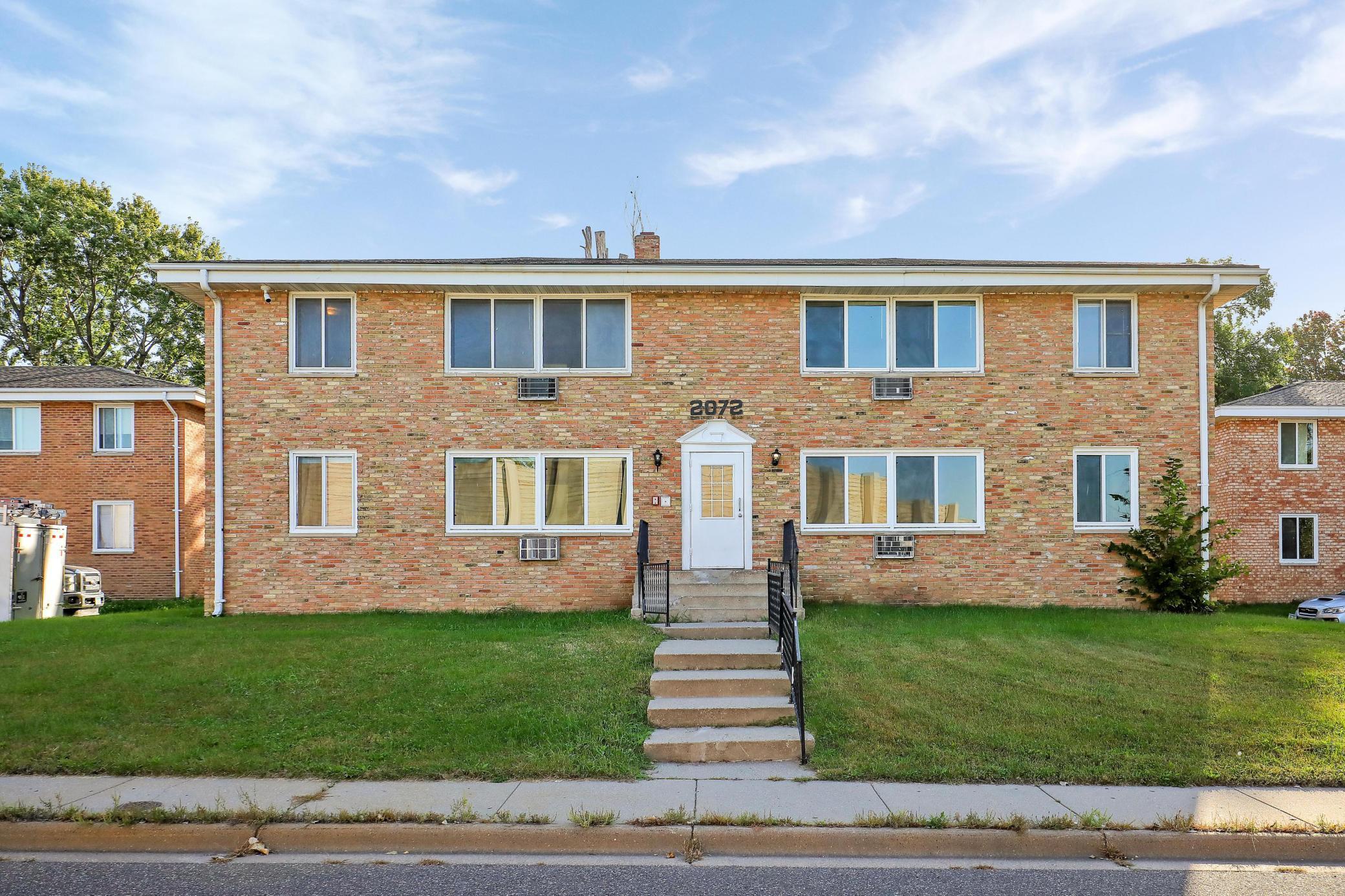 2072 Mississippi St, Maplewood, MN 55117