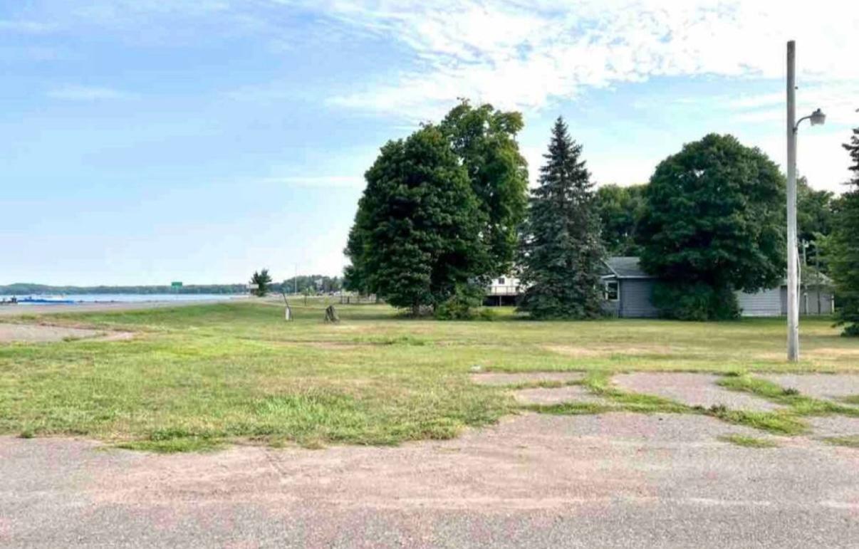 7925 Us Highway 169, Garrison, MN 56450