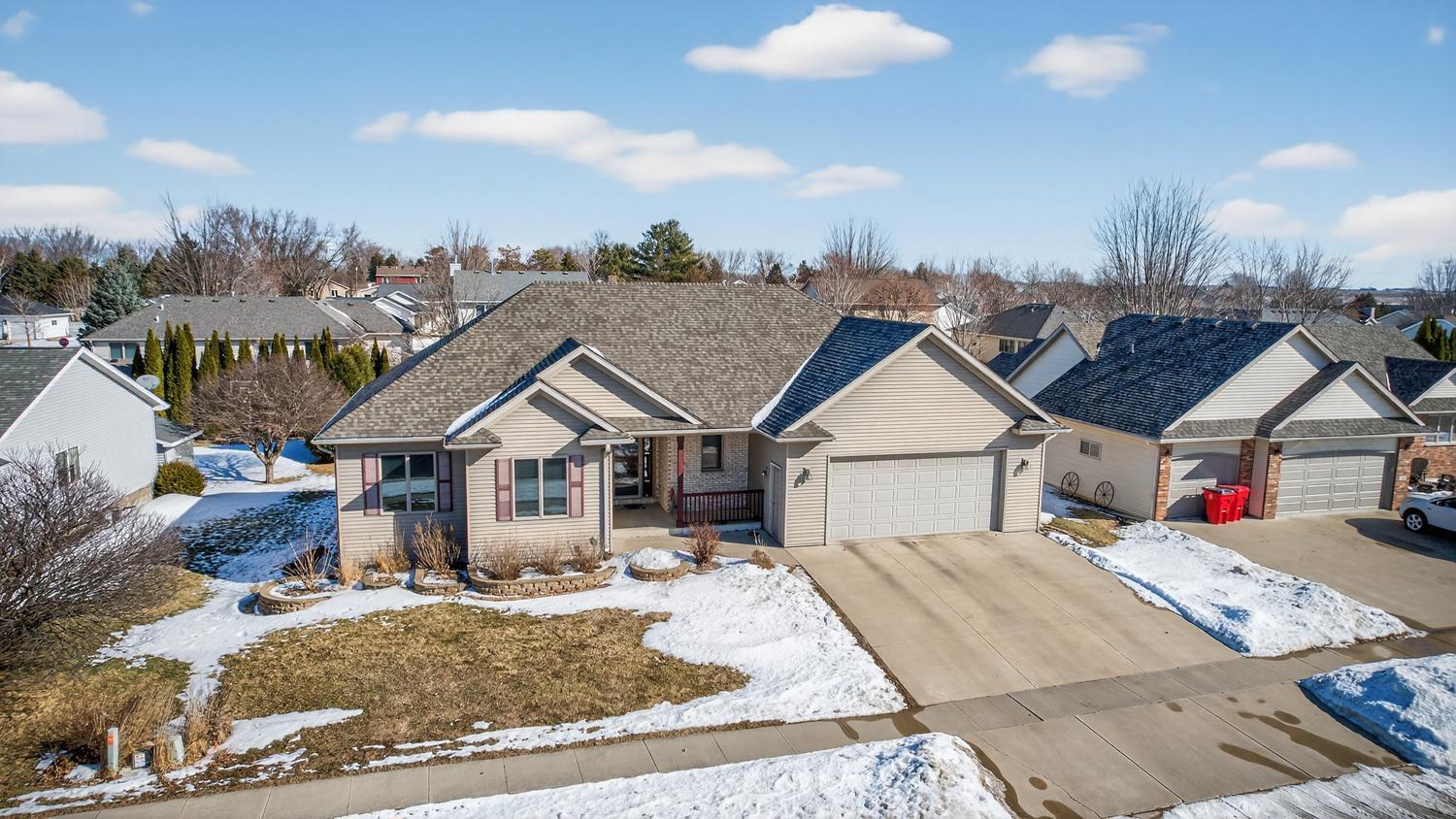 904 Bucknell Blvd SE, Stewartville, MN 55976