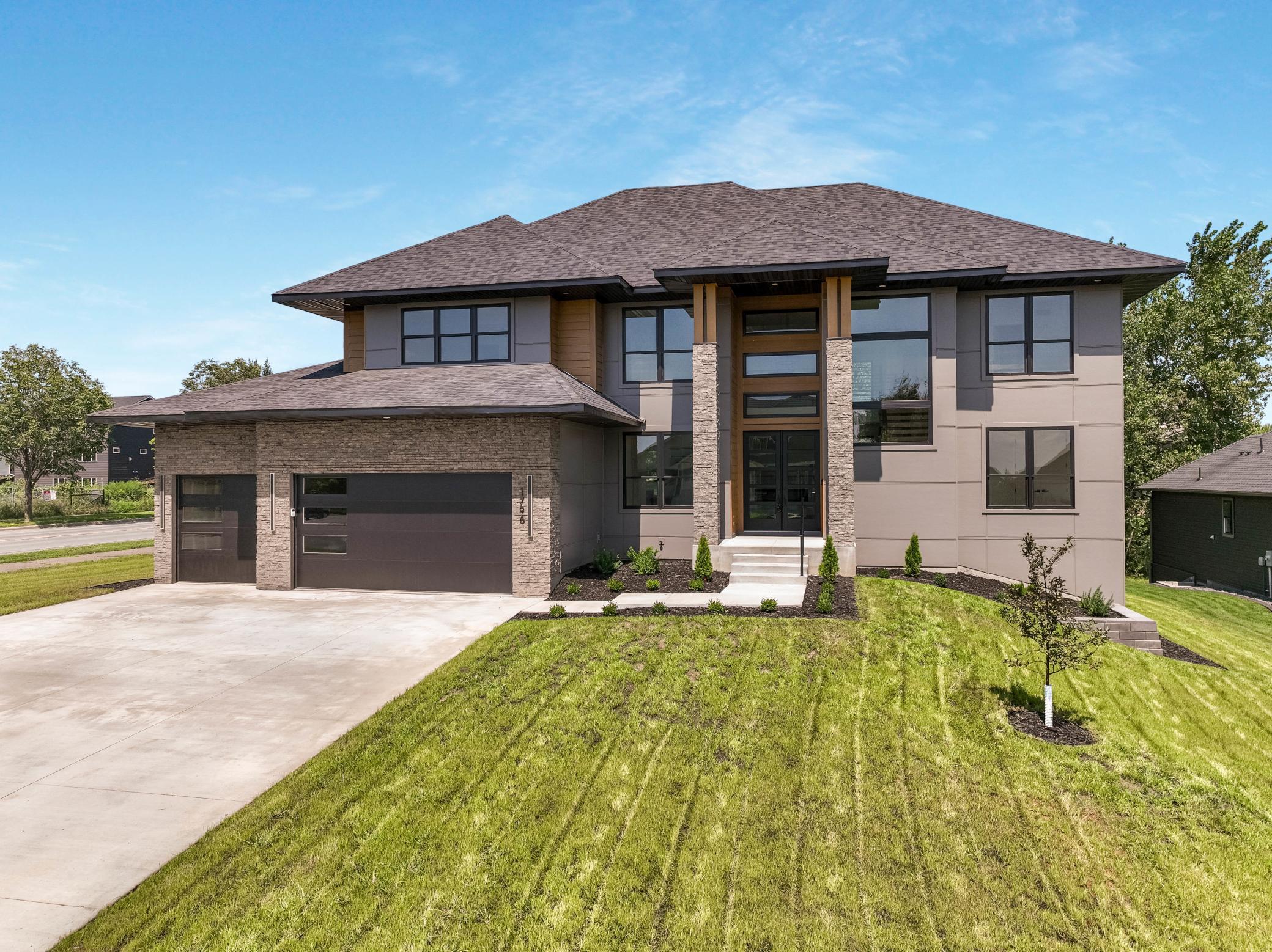 1796 Cobblestone Ct, Hastings, MN 55033