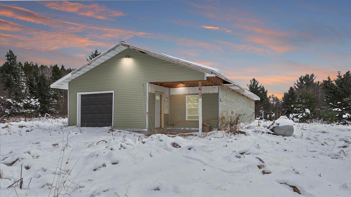 1171 Villa Vista Cir, Cromwell, MN 55726