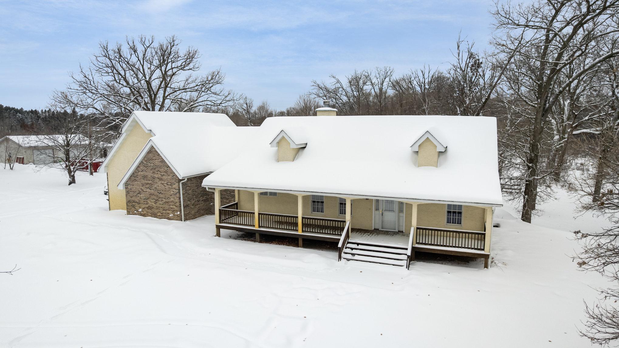 31522 Falcon Ave, Stacy, MN 55079