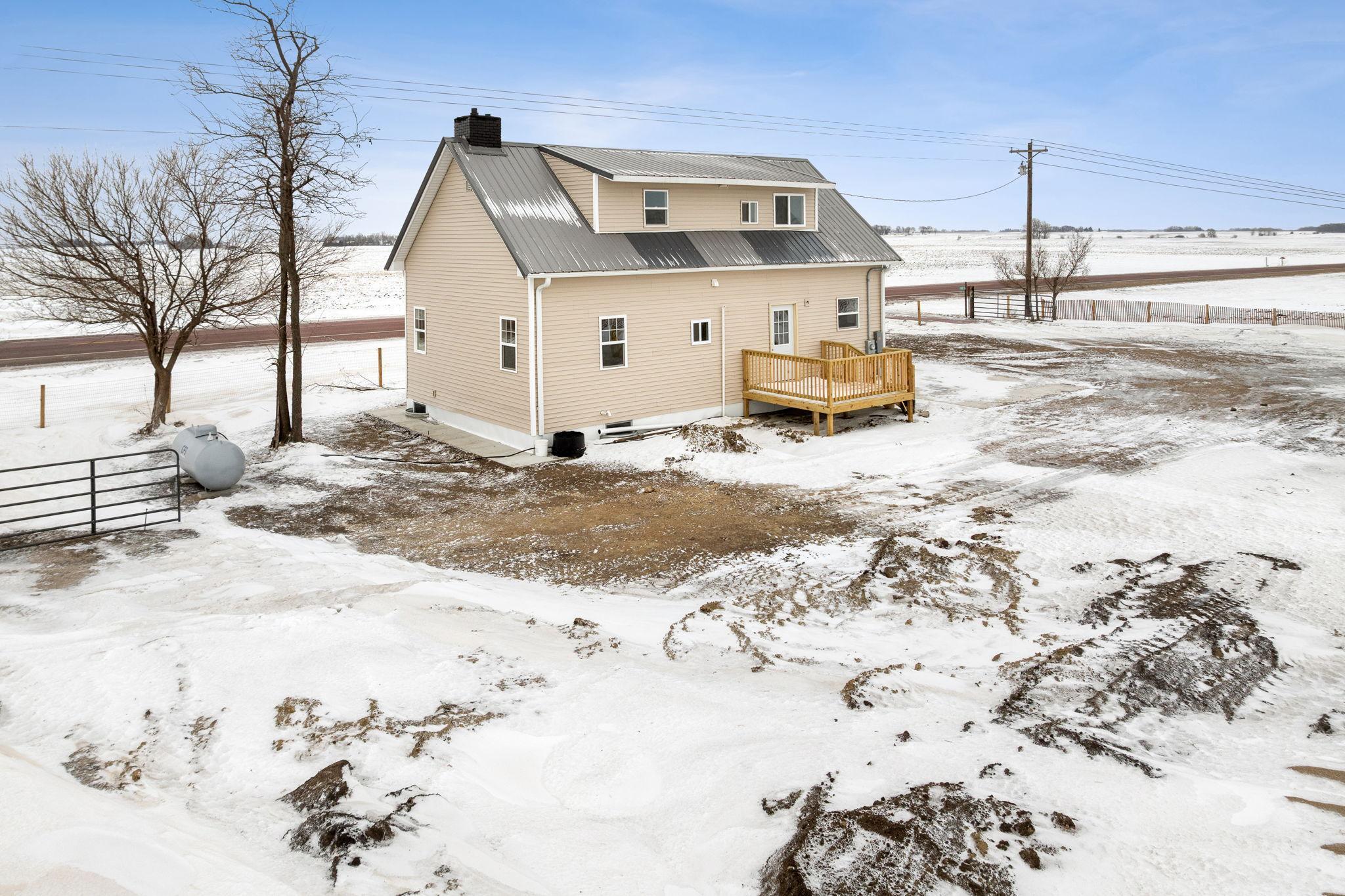 1501 120th St, Welcome, MN 56181