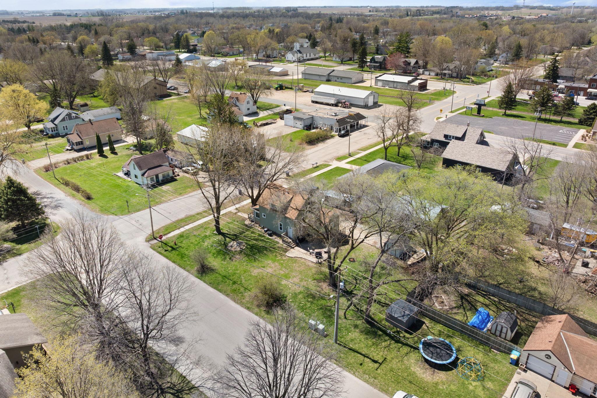 209 Central Ave E, Medford, MN 55049