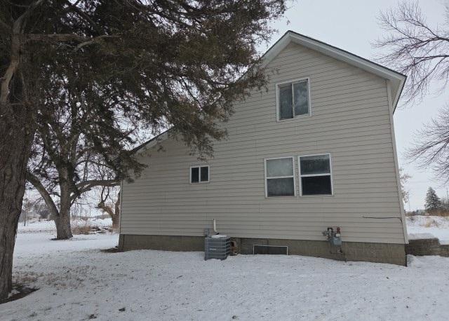 321 4th Ave SE, Winnebago, MN 56098