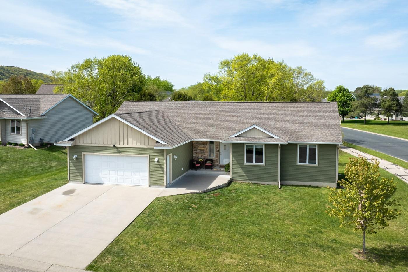 1250 Mounds Ct, Lake City, MN 55041