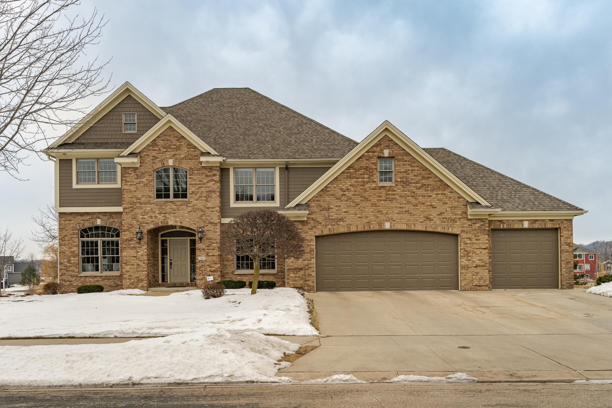 3964 Autumn Lake Ct SW, Rochester, MN 55902